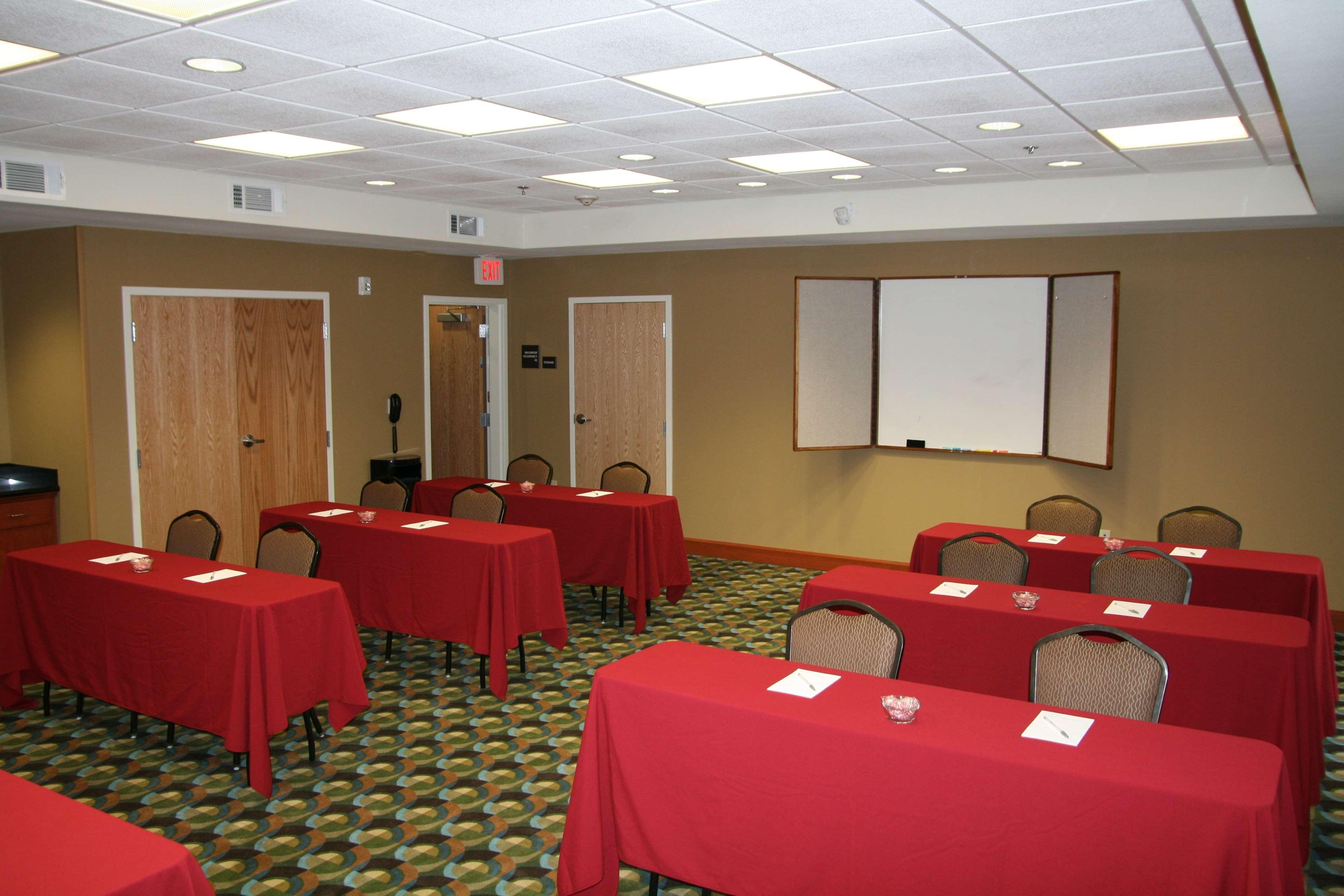 Hampton Inn Las Vegas/North Speedway Extérieur photo